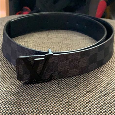 checkered louis vuitton belt.